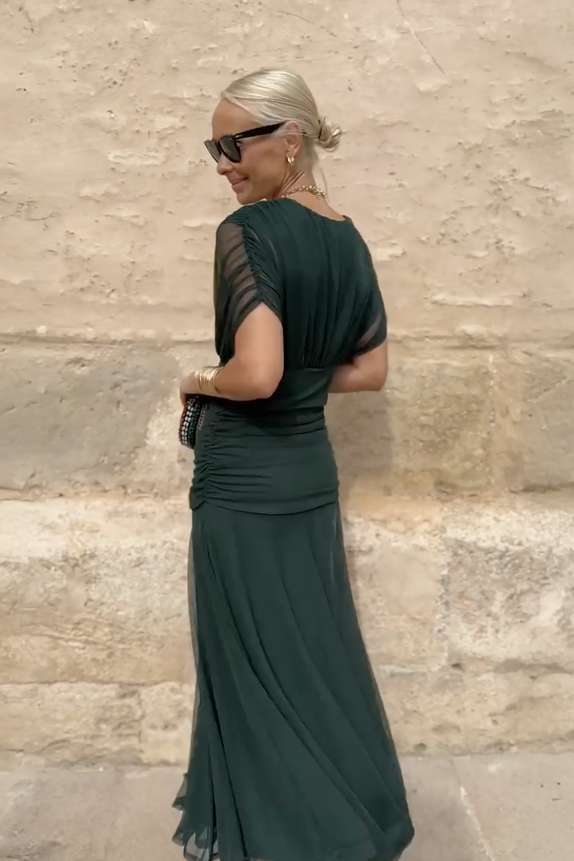 Henrietta™ | Elegant V-Neck Fantasy Floral Maxi Dress