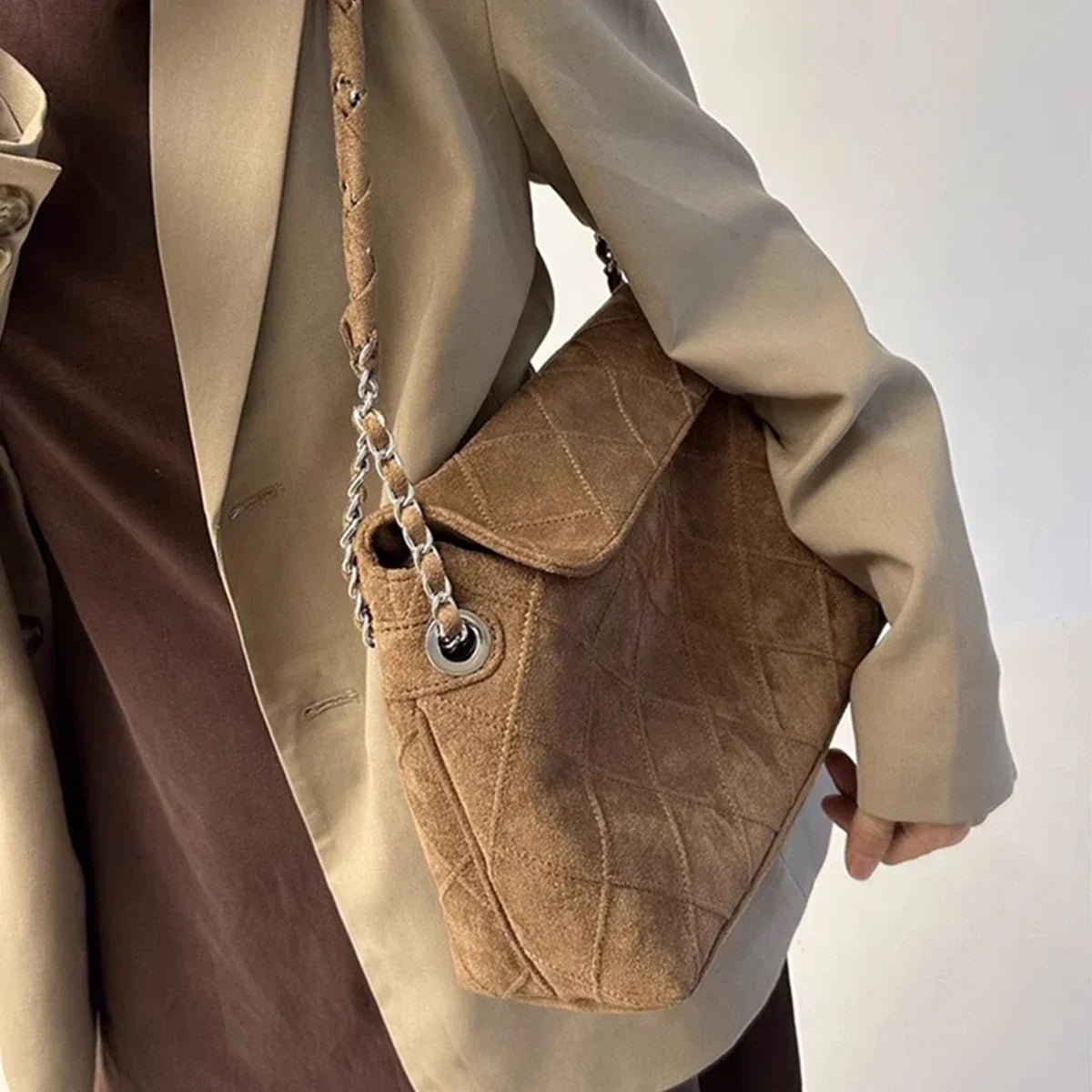 Evelyn Quilted Shoulder Bag